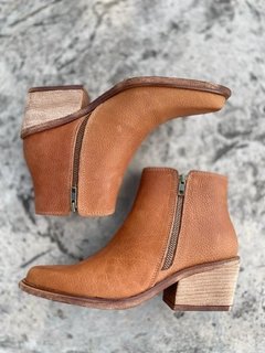 TINA - comprar online