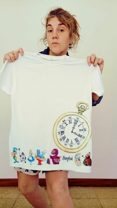 Remera Alicia 2