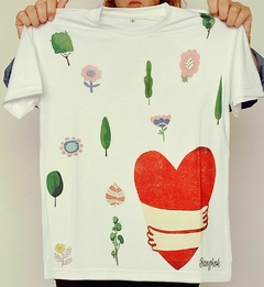 Remera abrazo
