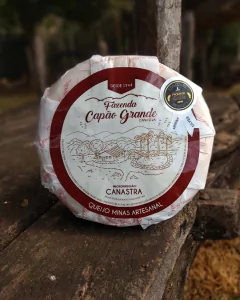 Queijo da Canastra Fazenda Capão Grande (metade) - comprar online
