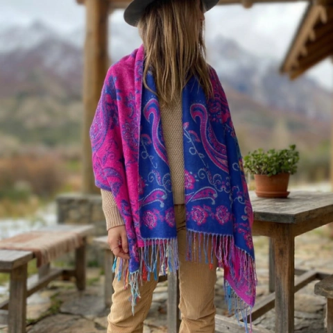 Pashmina Aura