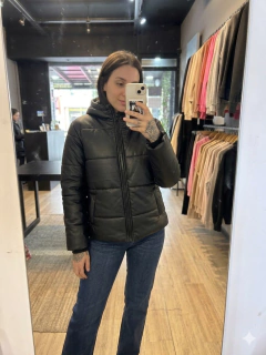 Campera Engomada BlacKy - comprar online