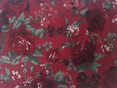 Corte de Tecido Tricoline Estampado fundo e flores vermelhas 50x30cm - cod 8038
