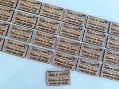 Tag retangular com marca mdf corte a laser personalizada (20 unidades) - cod 8884 - comprar online