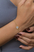 Pulseira trevo branco banhado a ouro 18k