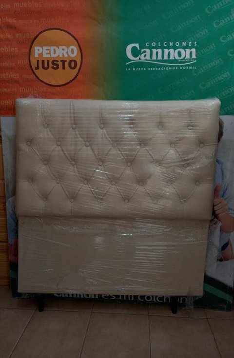 Respaldo Cuero Tapizado Plaza y Media. Varios Colores