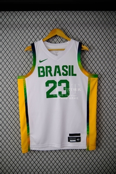 Camisa Brasil FIBA - Yago 2, Caboclo 51, Huertas 9