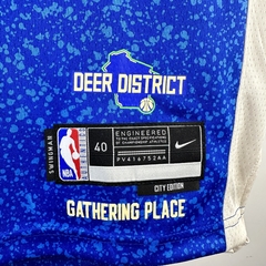 Camisa Milwaukee Bucks Silk - Antetokounmpo 34, Lillard 0 na internet