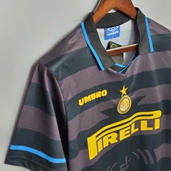 Camisa Inter de Milão 1997/1998 na internet