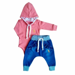 Kit 2 Peças Menina Body com Capuz Estampado e Calça Jeans Saruel com detalhes - 9021 na internet
