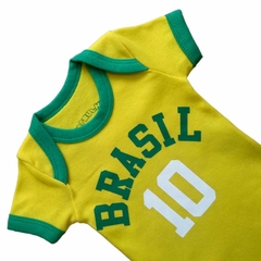 Body Bebê Brasil Copa do Mundo Temático Uniforme Futebol Torcedor - 4200 - comprar online