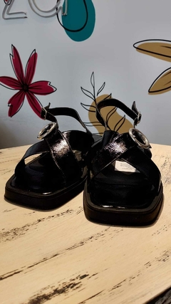 SANDALIAS 438 SALEM NEGRO ALBANY - comprar online