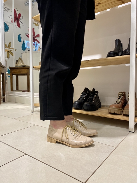 Zapatos 628 PRUSIA beige, Rocío