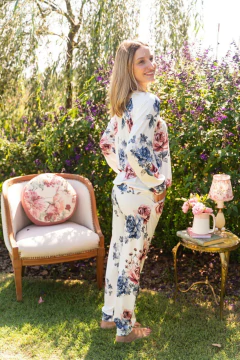 PIJAMA MELINA - Noeslomismo Complementos