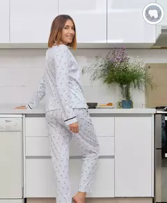 PIJAMA GARDEÑIA PIMA en internet