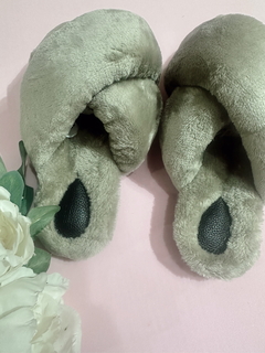 PANTUFLAS PUNA VISÓN CLARO en internet