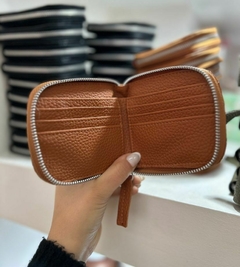 BILLETERA PETIT SUELA - comprar online