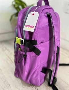 MOCHILA LUCK BEIGE - comprar online