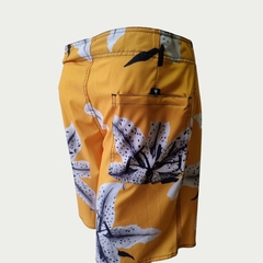 Imagem do Bermuda Boardshort Surf Lírios - Osklen