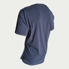 Camiseta Básica Marinho 73860 - Hangar 33 - loja online