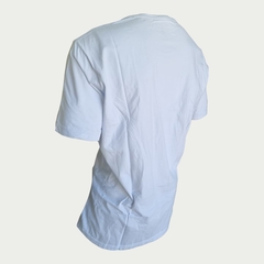 Camiseta Básica Branco 73860 - Hangar 33 - Zona Sul Boutique