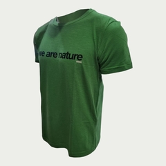Camiseta We Are Nature - Osklen na internet