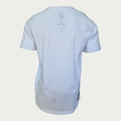 Camiseta Bandeiras - Jonny Size - Zona Sul Boutique