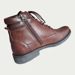 Bota Marrom - Hangar 33 - Zona Sul Boutique