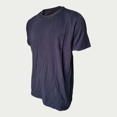 Camiseta Marinho Império 7900 - Hangar 33 na internet