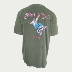 Camiseta Stone Skate Or Die - Plano C na internet