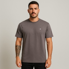 Camiseta Logo Chumbo - FreeSurf