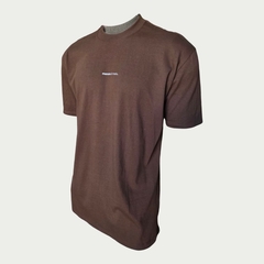 Camiseta Oversized Menos é Mais - Azor na internet