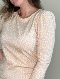 Vestido Curto Animal Print bege Yasmin - comprar online