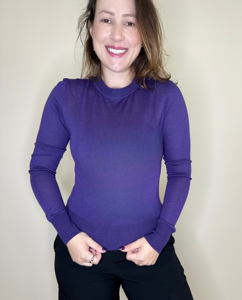 Blusa básica de fio roxo