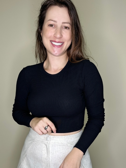 Blusa Manga Longa Em Malha Canelada preta Fabi