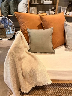 PIE DE CAMA - comprar online