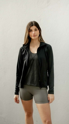 CAMPERA VARENNA - NEGRA - comprar online