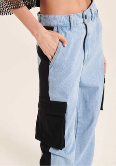MYFT Calça Jeans Full Lenght Cargo High Jeans na internet