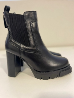 Lança Perfume Bota Couro Tratorada - comprar online