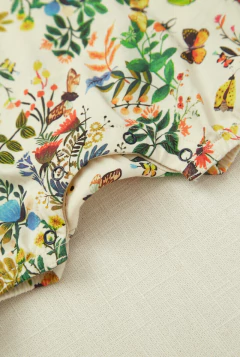 ENTERITO CLARA / LITTLE AKIABARA en internet