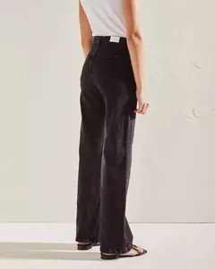 JEAN ALMA TINA MID WASHED BLACK / WANAMA - comprar online