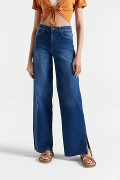 JEAN RELAXED FLARE DES C {[DESIDERATA]} - comprar online