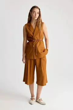 CHALECO LINO GARDENIA / DESIDERATA