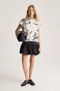 REMERA FULL PRINT MALASIA / DESIDERATA