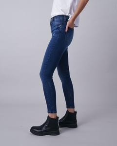 JEAN BLUE SLIM SUPER SOFT [DESIDERATA] - comprar online