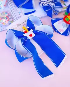 Laçarote boutique (pontas com pompom)