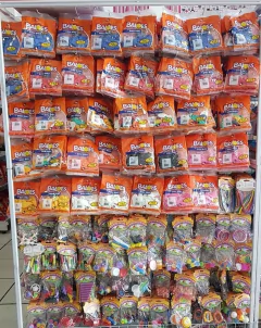 Mini Brinquedinhos sortidos para lembrancinhas na internet
