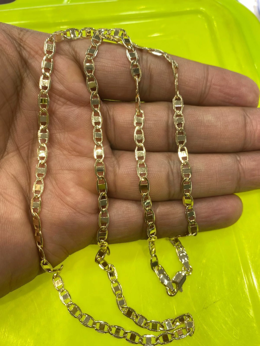Cadena Chapa De Oro Valentina Delgada