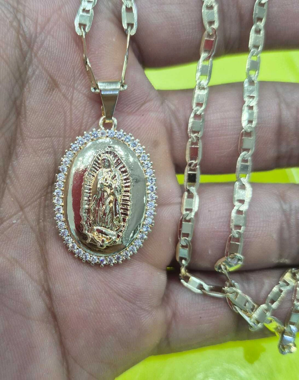 Cadena Y Medalla De La Virgen Chapa De Oro 14 kt