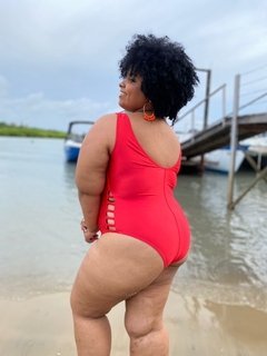Maiô Sabrina Plus Size - comprar online